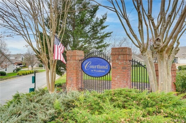 Photo - 5406 Ridgedale Dr