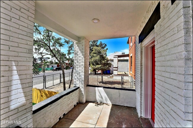 Photo - 615 Arizona Ave Unit 2