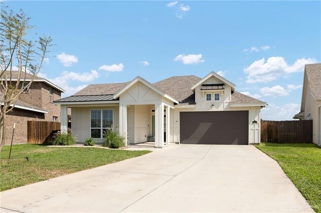 Building Photo - 28 Escondido Pass