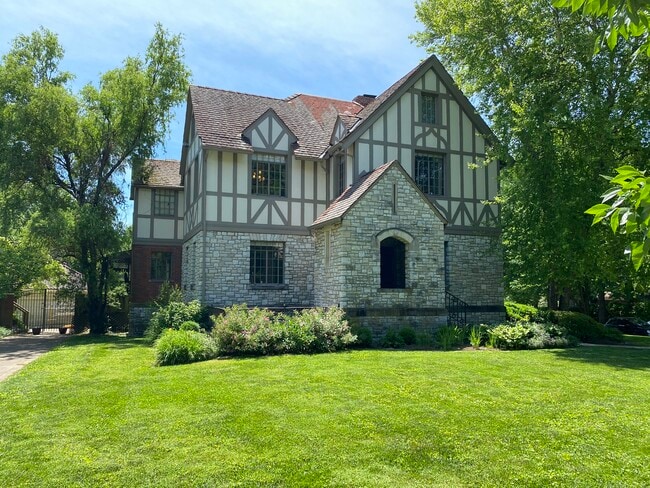 Photo - 100 Mcdowell Rd Unit 201