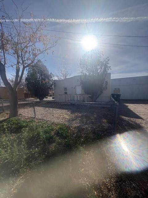 Building Photo - 502 Headingly Ave NW