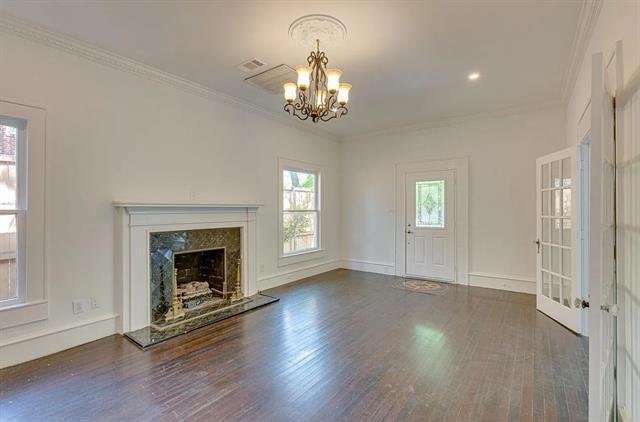 Photo - 419 Paulus Ave House