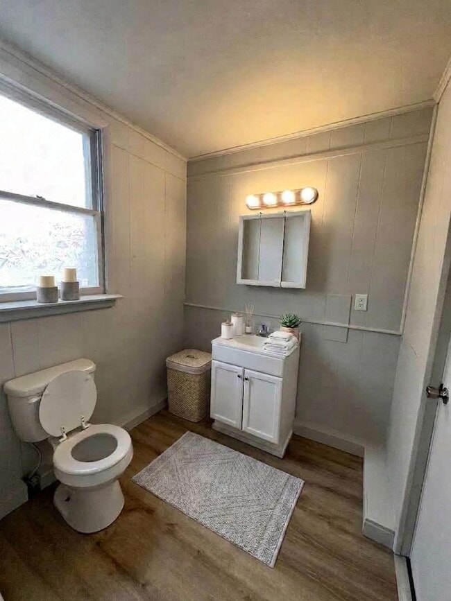 Photo - 37 N Franklin St Unit APT# 1