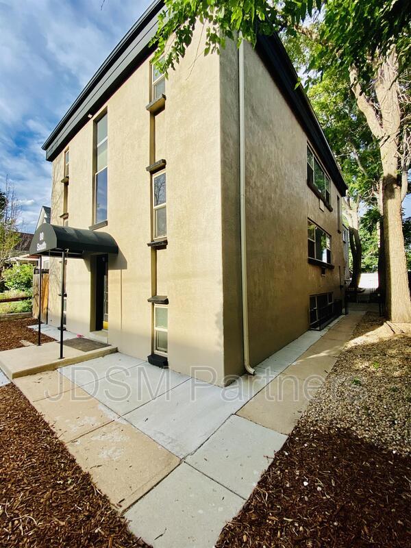 Photo - 80 S Washington St