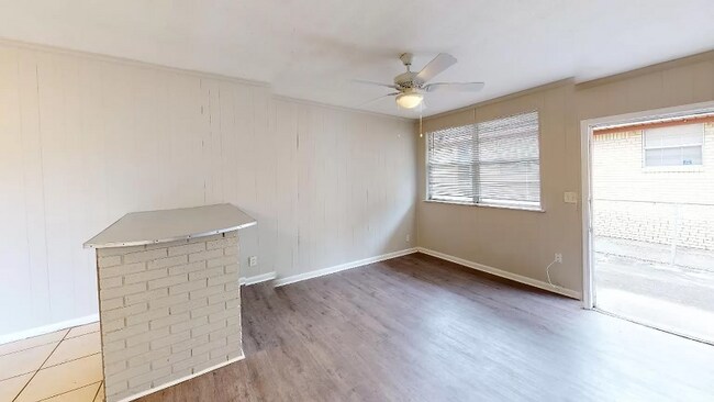 Photo - 5687 Atlee Ave