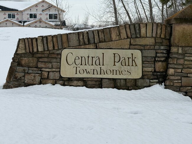 Photo - 1226 45th Ave NE