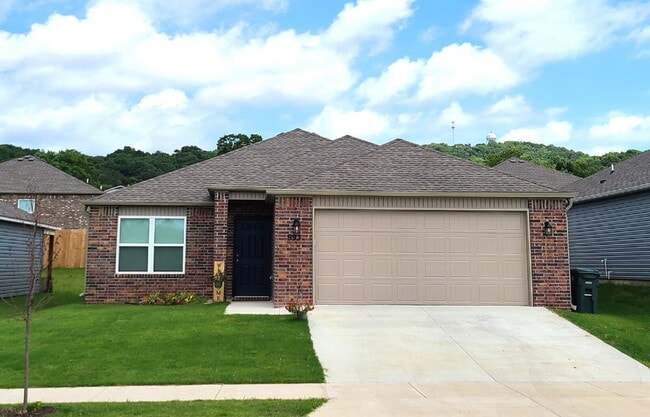 Building Photo - Beautiful 3 bedroom home in south Fayetteville!
