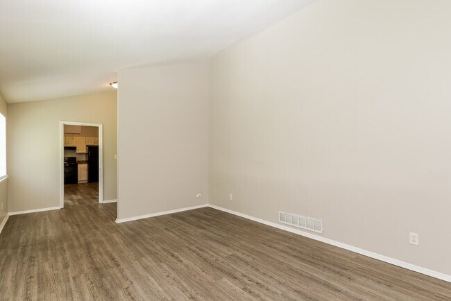 2810 Swansea Ct