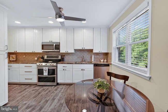 Photo - 9333 Pan Ridge Rd
