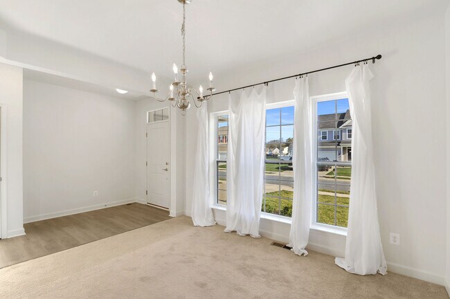 Photo - 30 Jeanette Ct