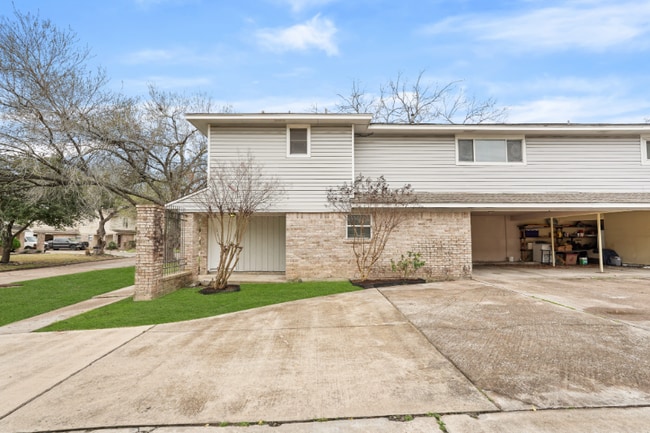 Photo - 10814 Sugar Hill Dr