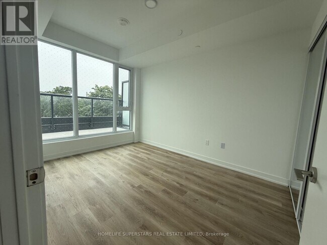 Photo - 6 Chartwell Rd Unit 302