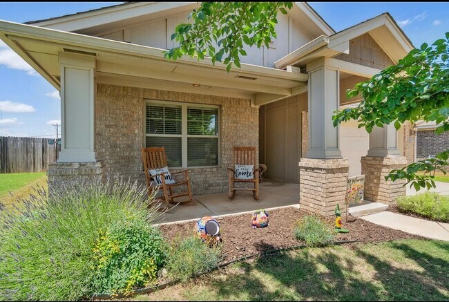 Building Photo - 19217 Bajo Dr