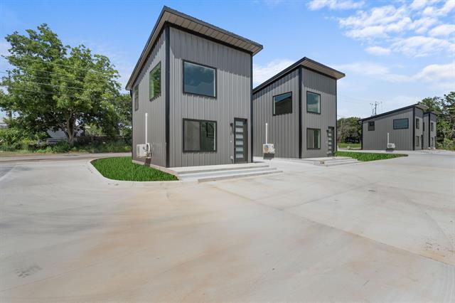 Photo - 802 Old Wise Rd