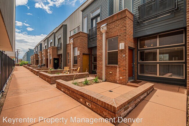 2 br, 2.5 bath House - 1473 27th Street - 2 br, 2.5 bath House - 1473 27th Street
