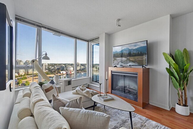 Photo - 688 Abbott St Unit ID1051893P