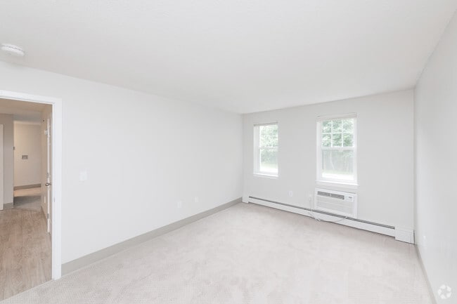 2 BR, 2 BA