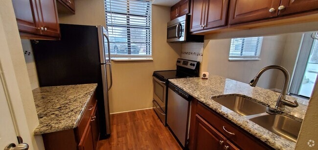 Building Photo - 12512 E Cornell Ave Unit 103 Rental