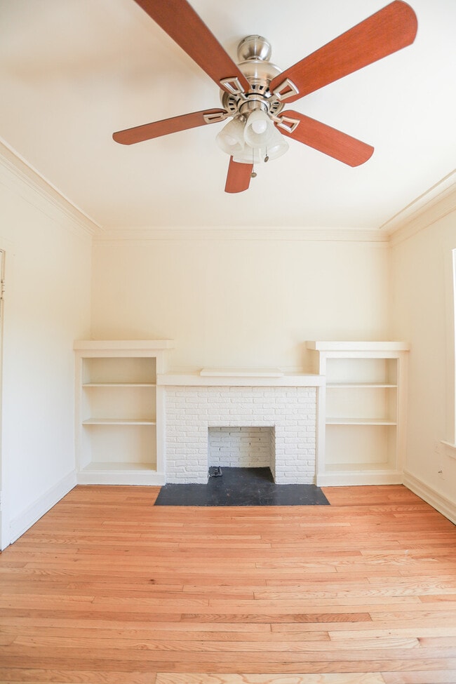 Photo - 1250 W Montrose Ave Unit 131