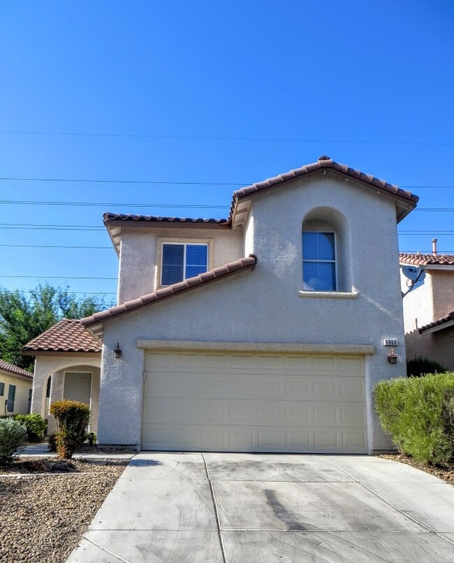 Nice 3 Bedroom 2.5 Bath Home in East LV - Nice 3 Bedroom 2.5 Bath Home in East LV