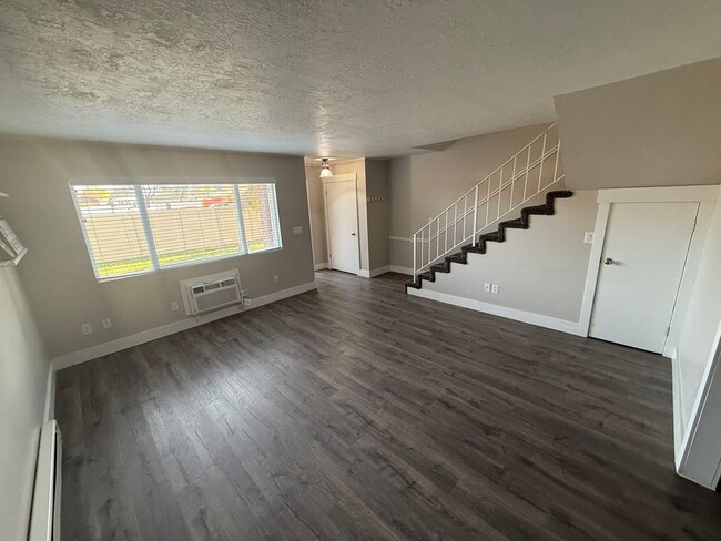 Photo - 4517 S 1175 W Townhome