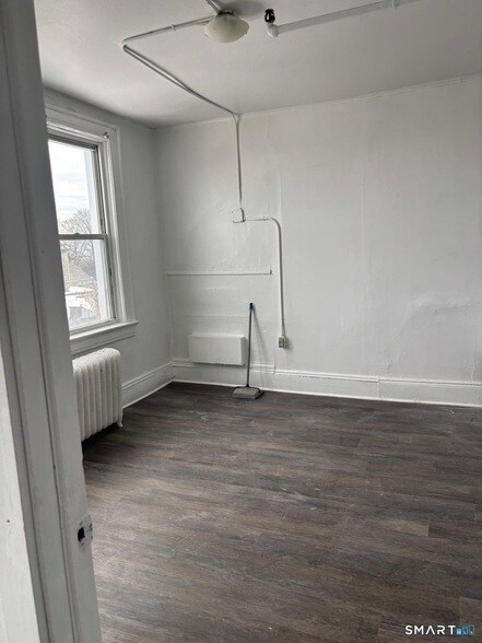 Photo - 86 Pequonnock St Unidad 36