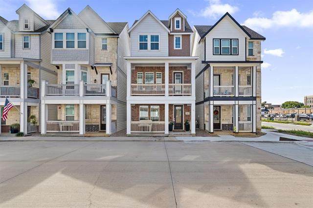 Building Photo - 203 S Village Way