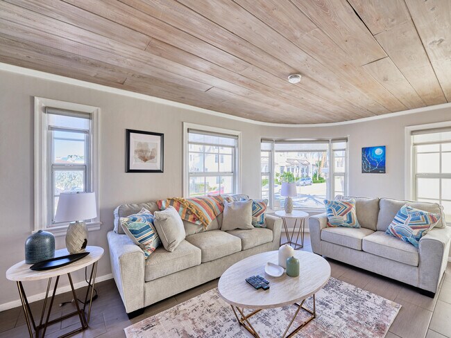 Photo - 1214 E Atlantic Ave Unit 1