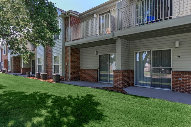 Burlington Place Apartments For Rent in Holdrege, NE