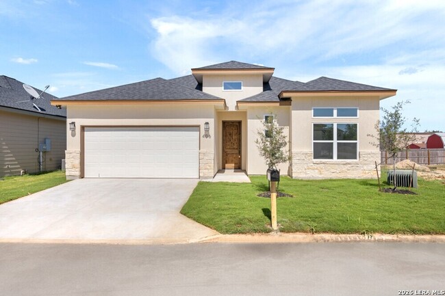 Photo - 406 Park Cir