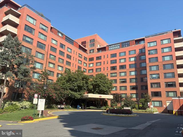 Photo - 1021 Arlington Blvd Unit 1130