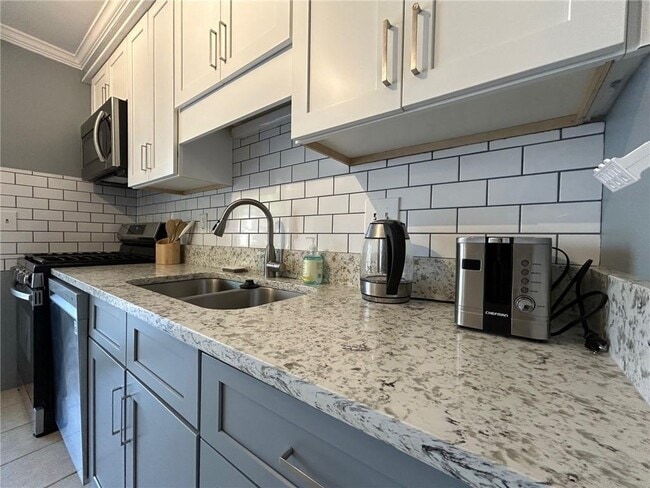 Building Photo - 336 Quail Run