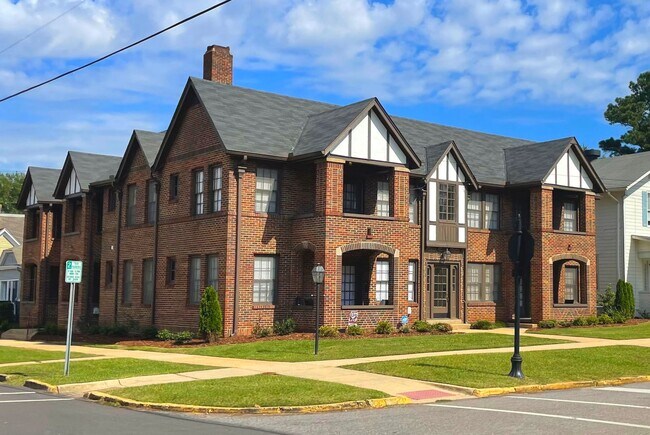 Photo - Penny Lane - 1BR/1BA