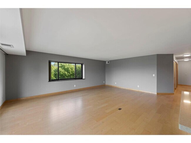 Photo - 2885 Knox Ave S Unit 502