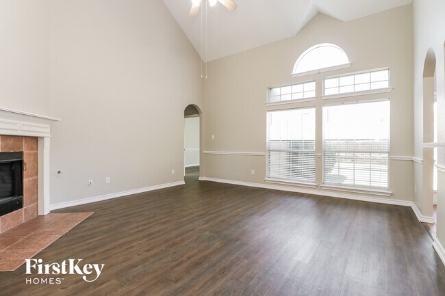 Photo - 5005 Portview Dr