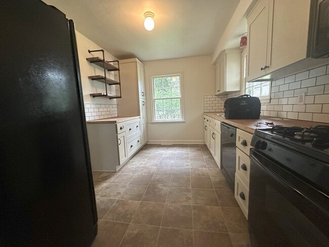 Photo - W63N765 Sheboygan Rd
