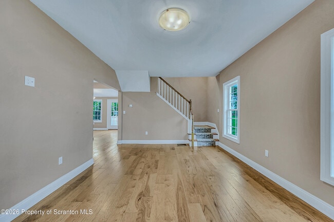 Photo - 121 Morris Ave