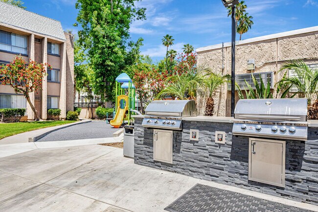 Independence Park Apartments