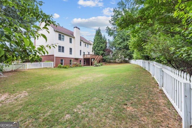 Photo - 940 Southfield Ln