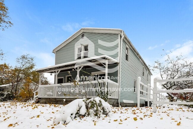 Photo - 2205 S William St