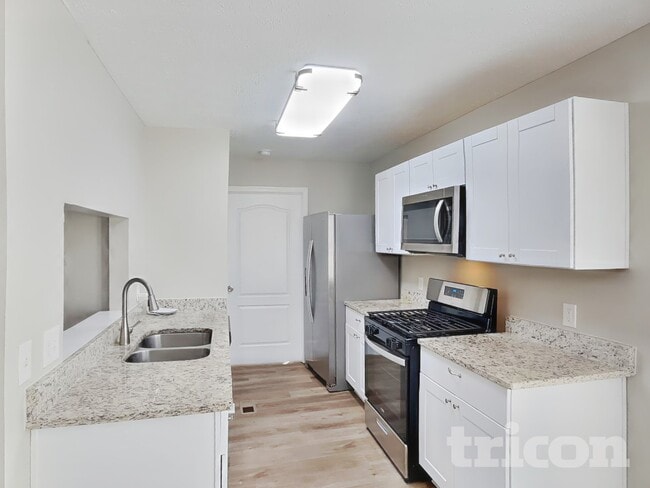 Photo - 531 Winning Dr