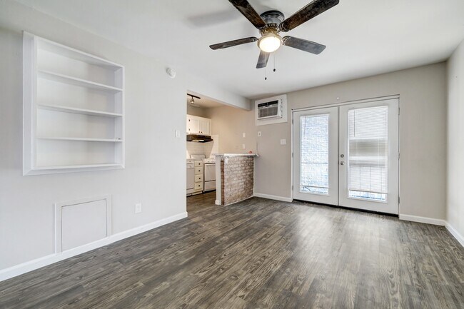 Photo - 2322 Dunlavy St Unidad 13