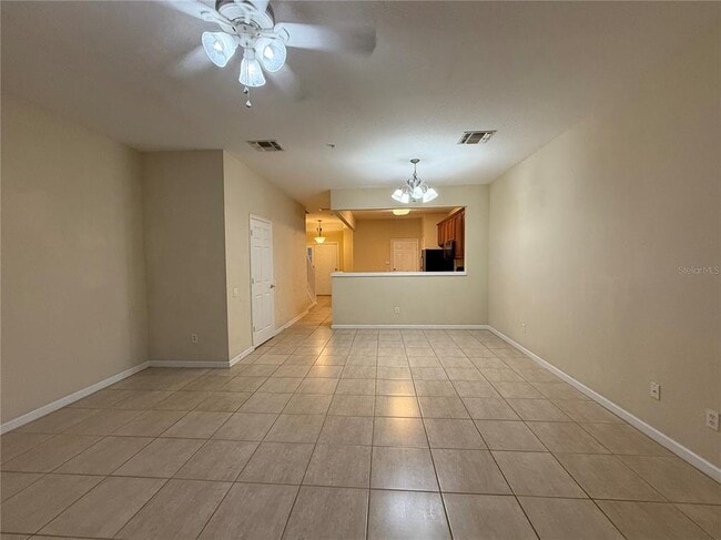 Photo - 2865 Polana St