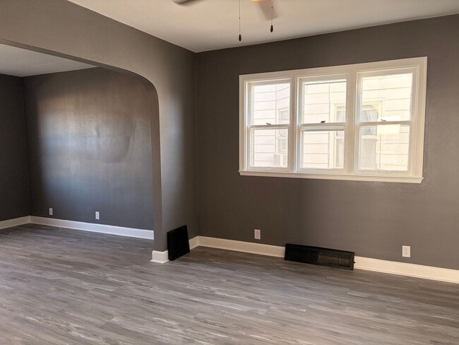 Photo - Charming 2-Bedroom Home with Enclosed Porch and Garage!