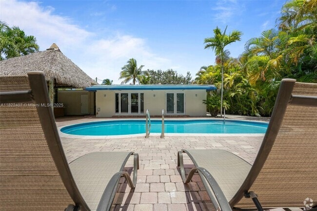 Building Photo - 12730 Ixora Rd Rental