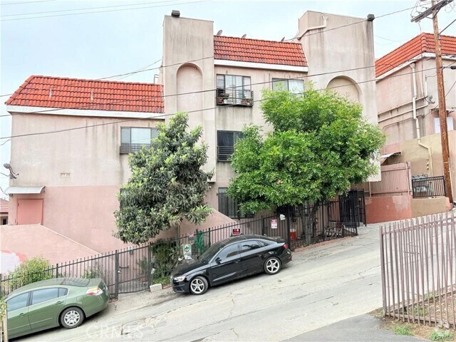 Building Photo - 316 W Ave 38 Rental