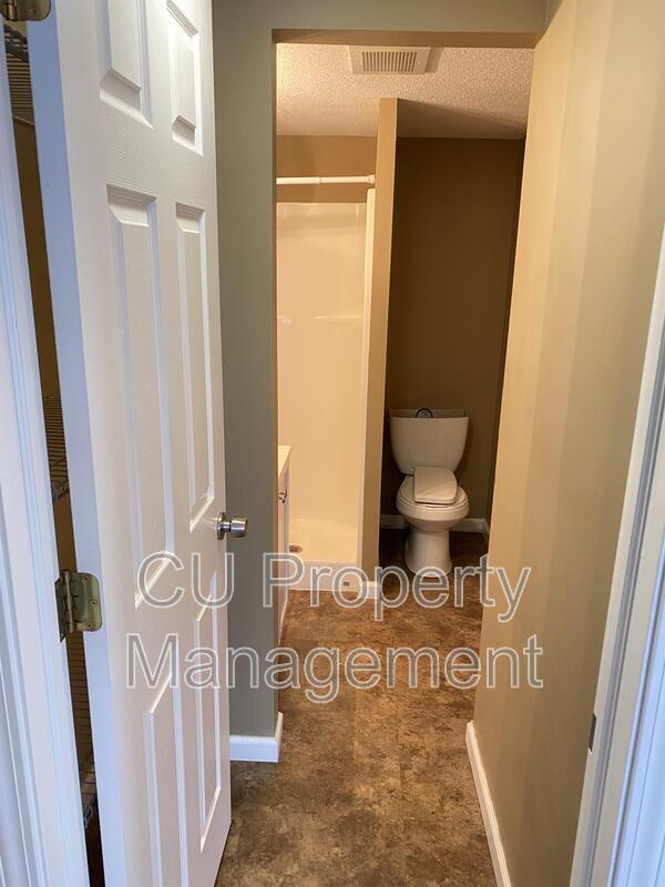 Photo - 709 W Church St Unit Apt 8