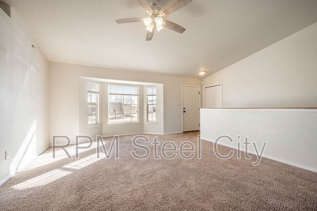 Photo - 265 N Paramount Ln