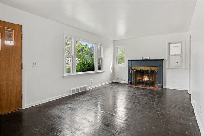 Photo - 1709 South Ave