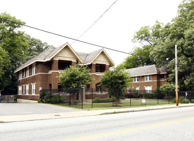Photo - Ashley Manor Apartments